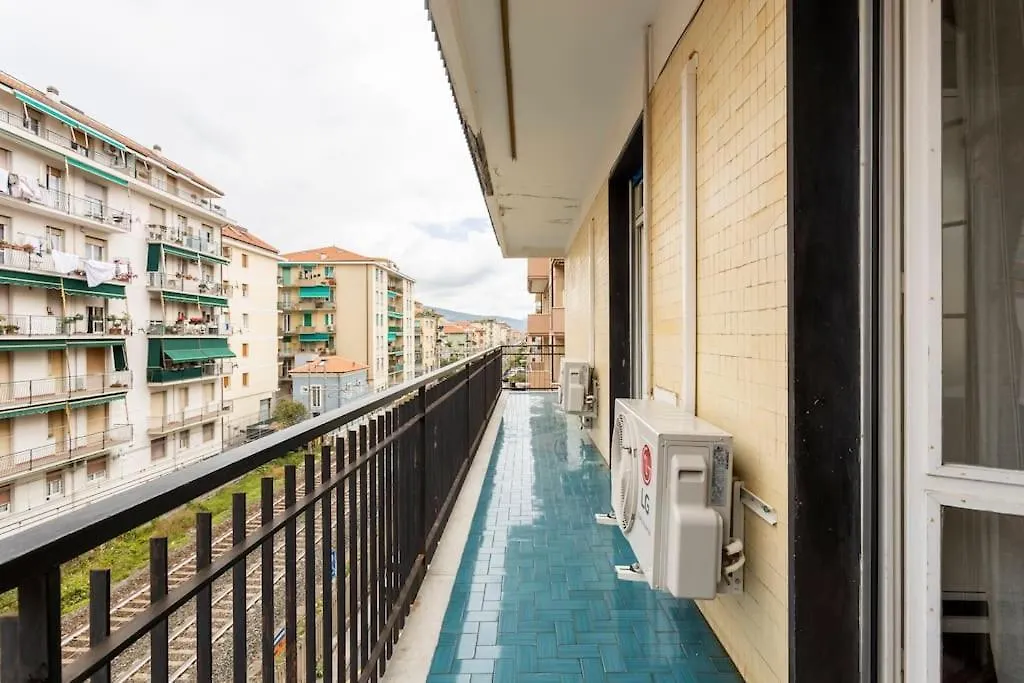 Liguria- Chiavari: A Trenta Passi Dal Mare Apartment